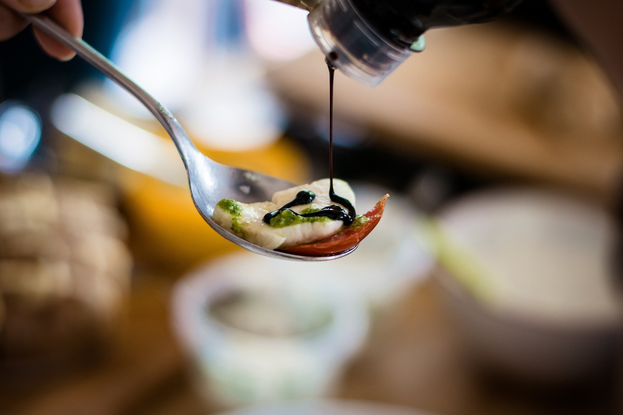 Wie kann ich Balsamicocreme selber herstellen? | Ratundwissen.de