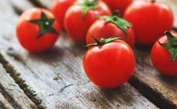 Tomaten-Kräuterbutter